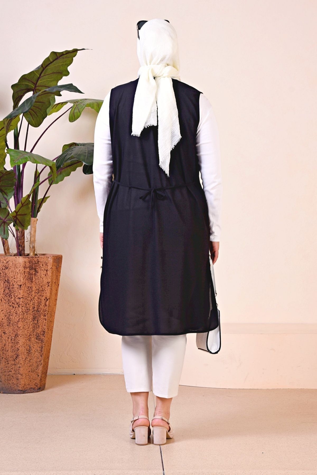 Ferace-Large Size Long Vest - Women's All Seasons 6