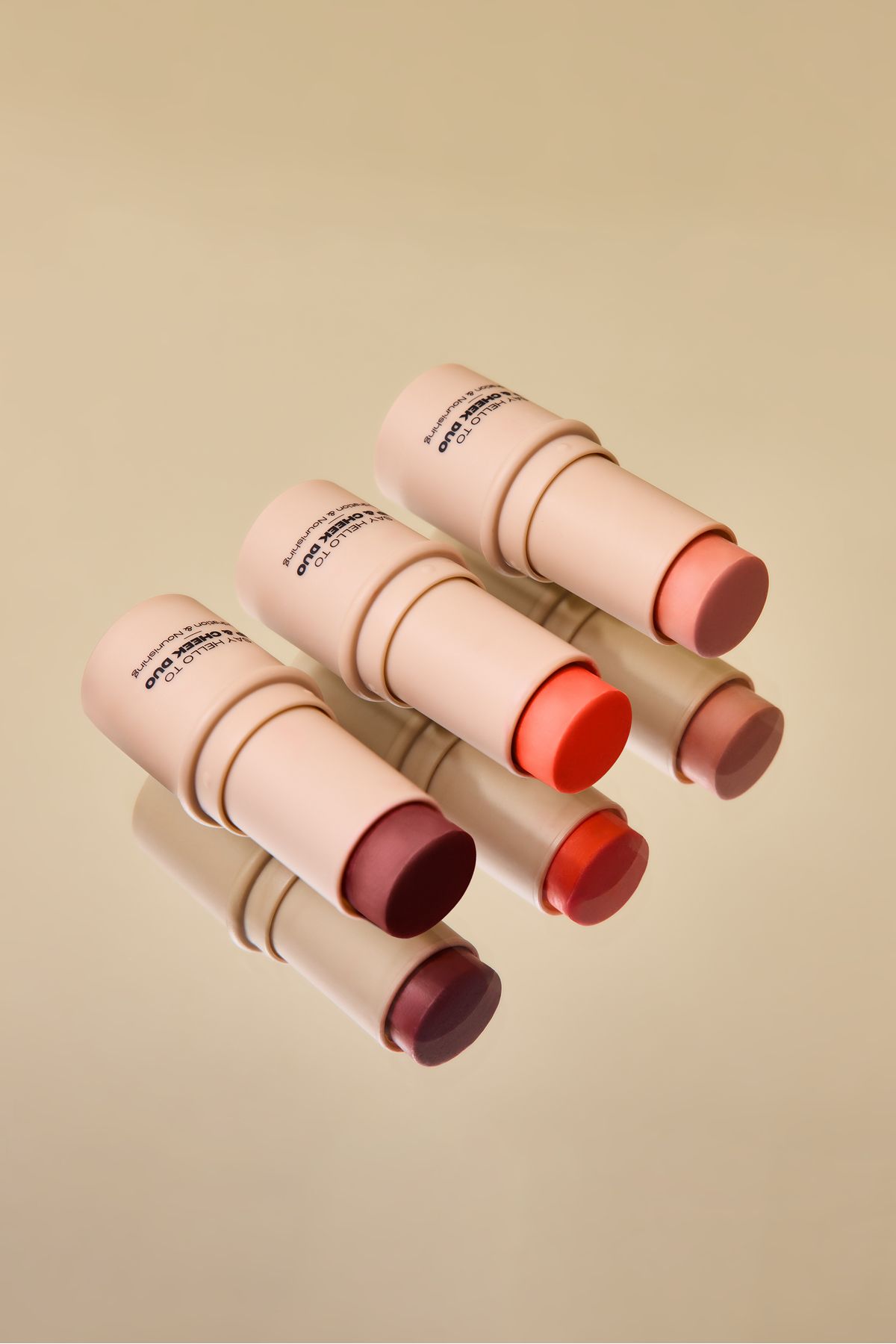Trendyolmilla Beauty-Mit Jojobaöl – Cherry Bomb Lip und Cheek mit farbigen Lippen und Wangen-Details TKZAW25LK00001 6