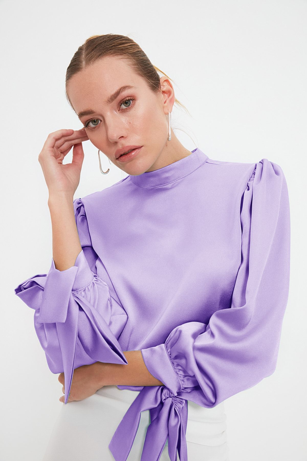 Trendyol Collection-Bluză țesătă cu detaliu de legare liliac TOFAW19FG0082 3