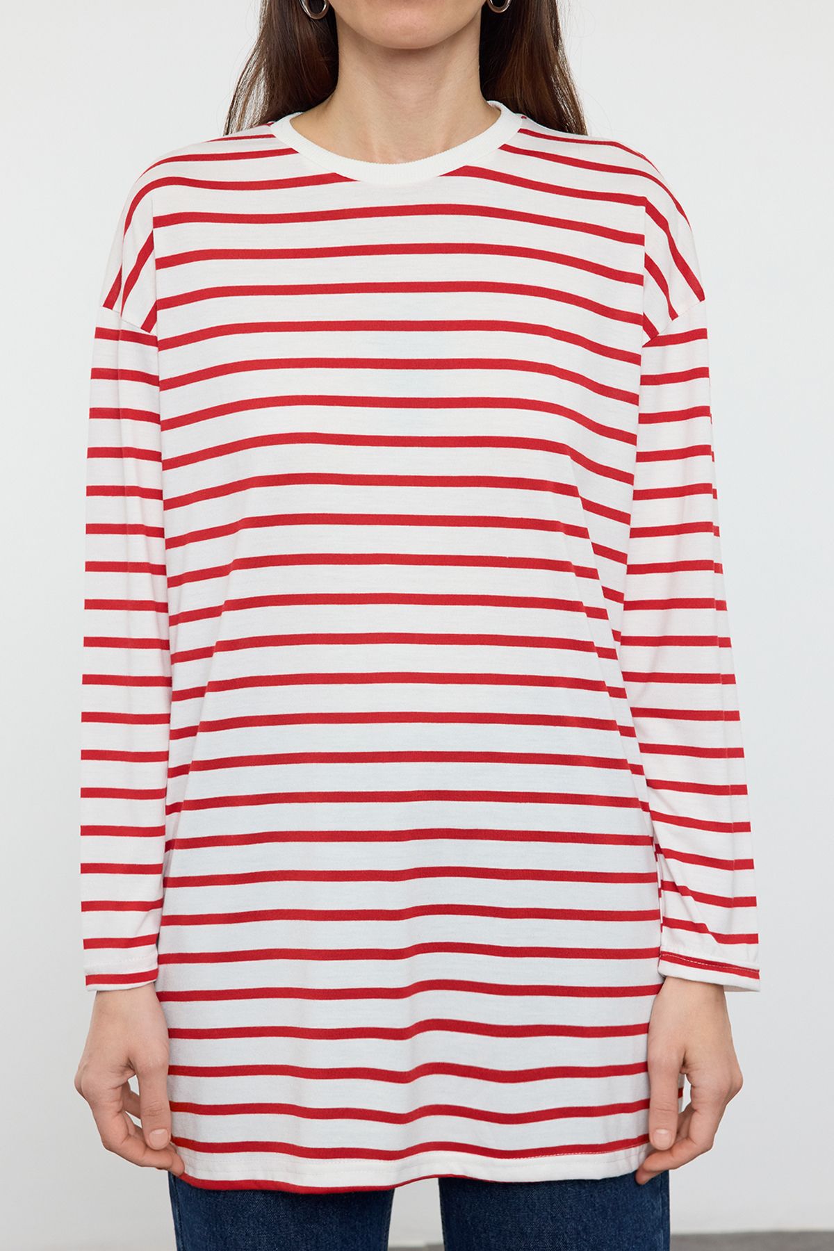 Trendyol Modest-Gestrickte, rot gestreifte Tunika – TCTAW22UK0240 4