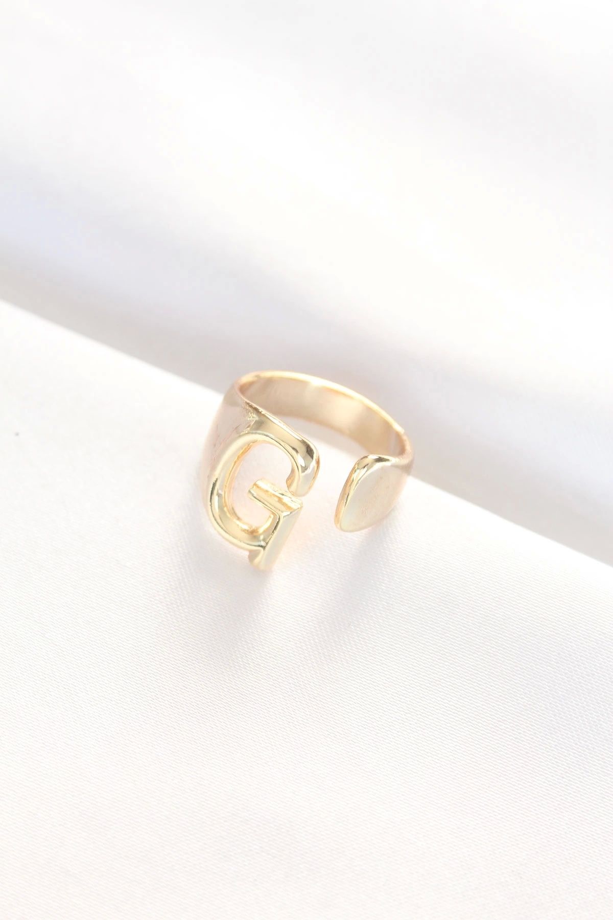 Eng-Gold Color Adjustable Ring with Letter g - Tj-Byk3155 2