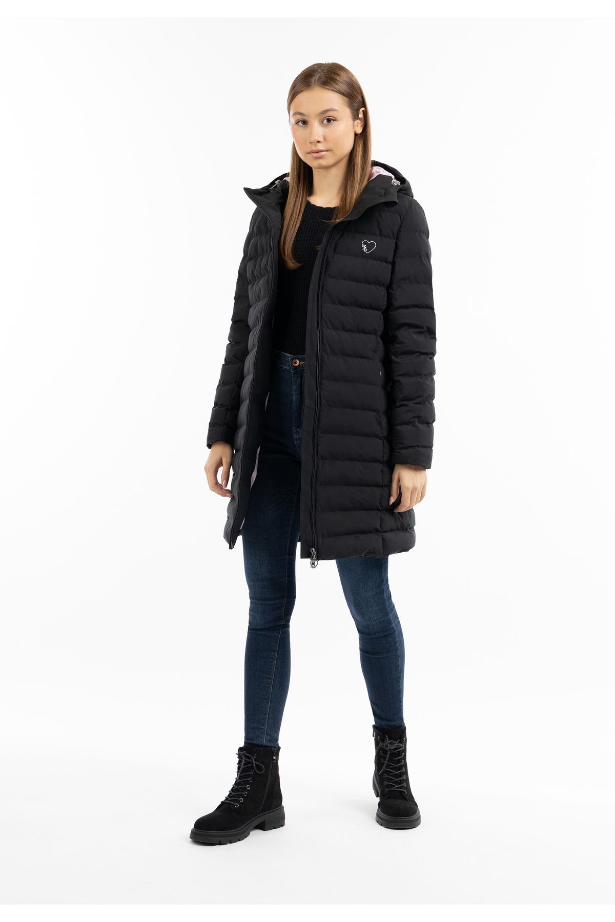 complete the look image