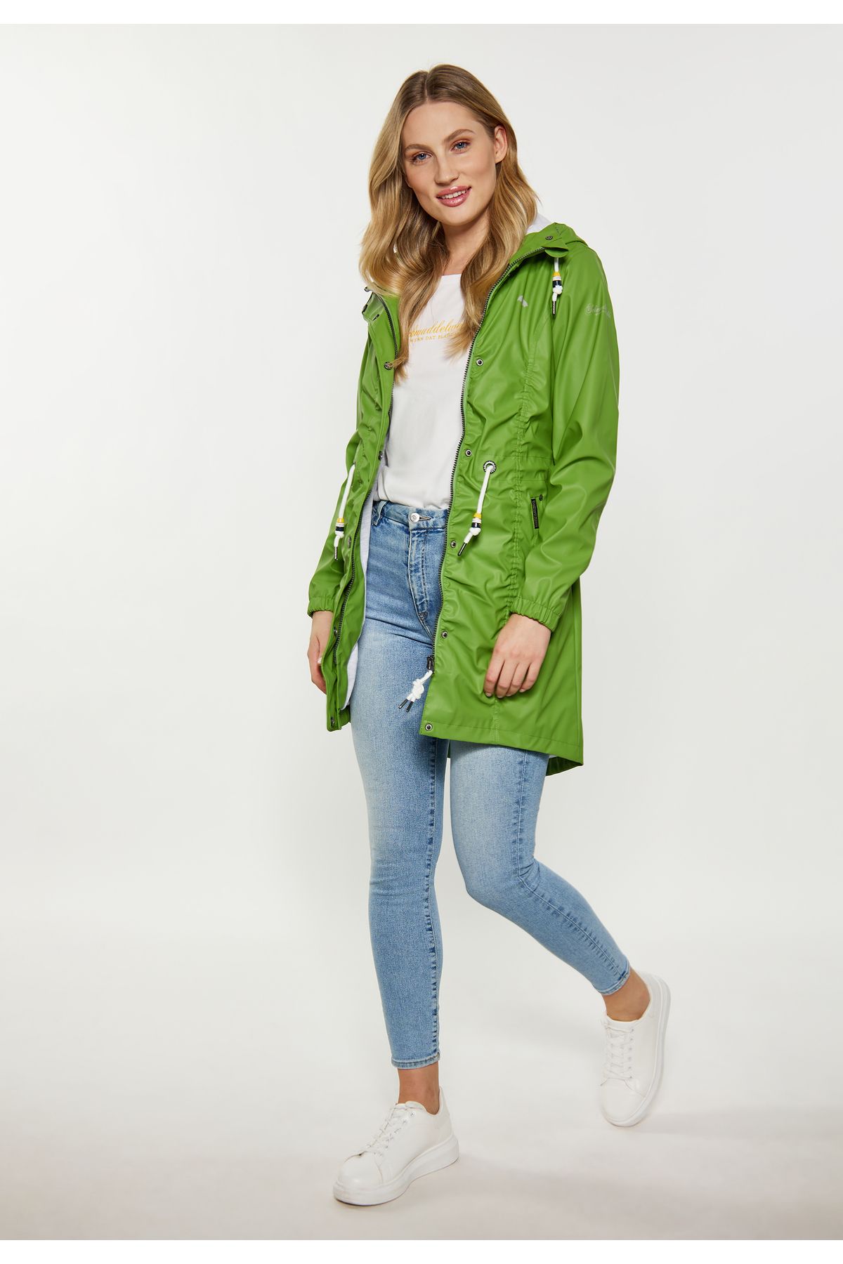 complete the look image