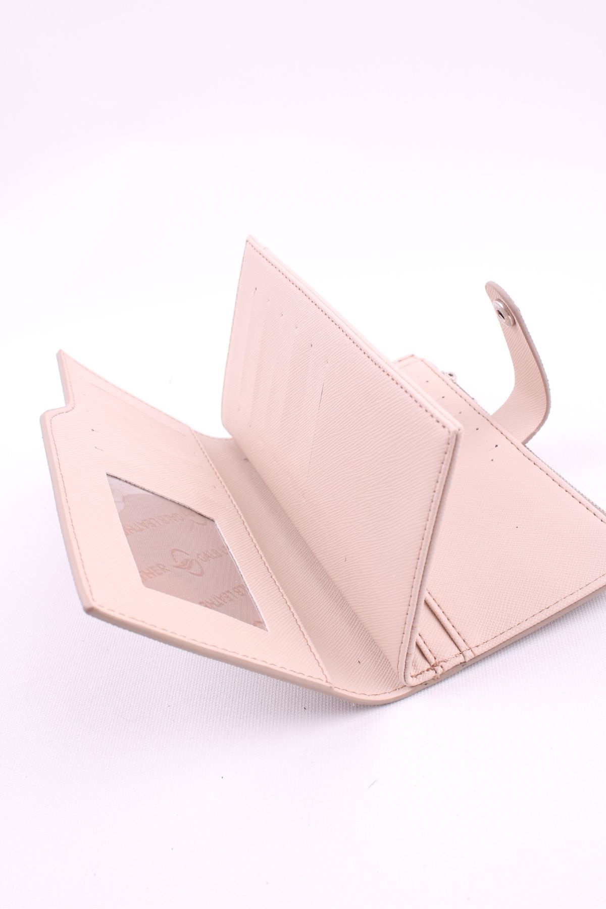 GALB LEATHER-Stylish and Practical Women's Wallet - Multiple Compartments, Complete Your Style! 5
