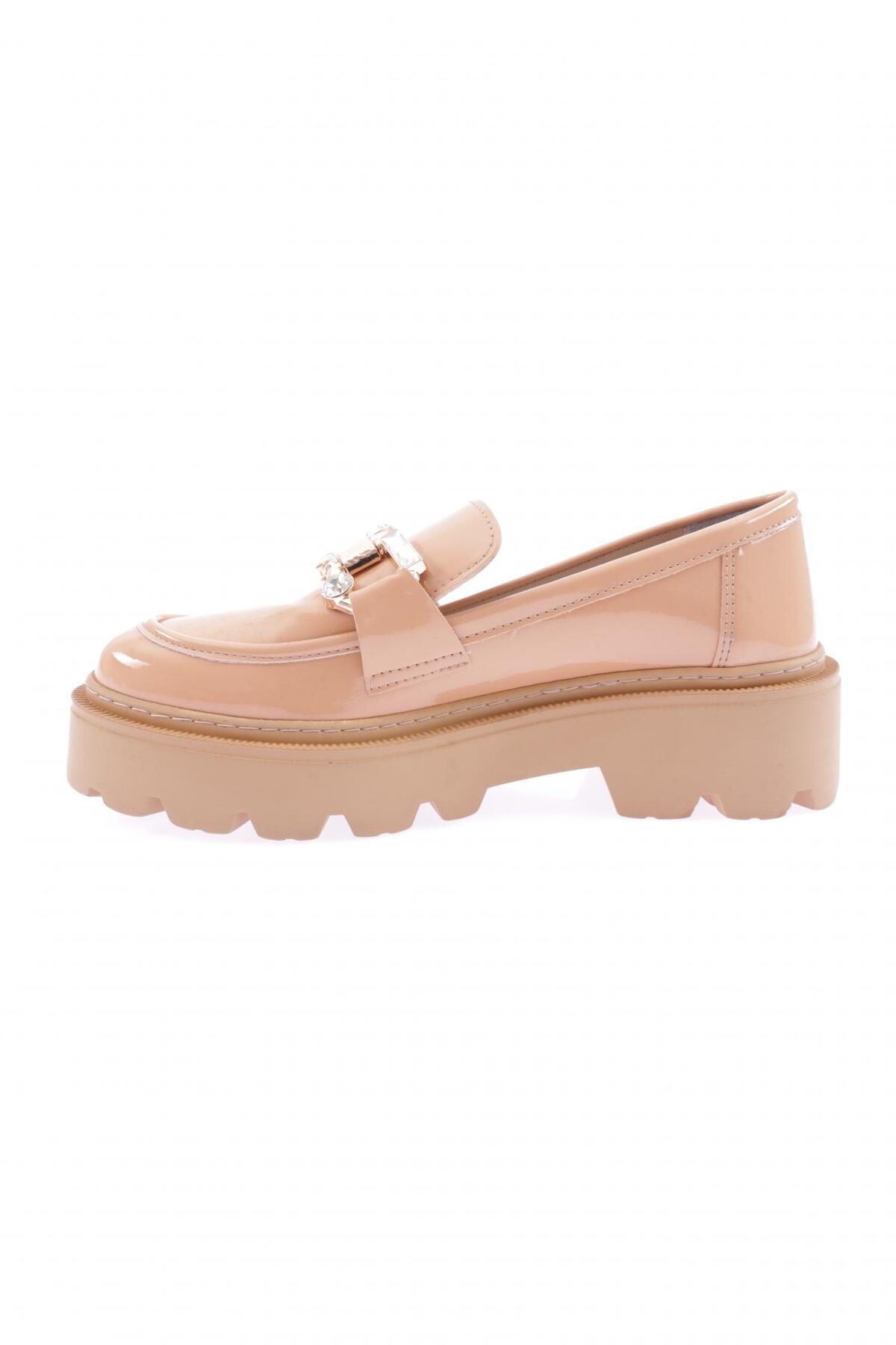 DGN-Women's Crystal Stone Accessory Loafer Shoes Nude Patent Leather 21123342 3
