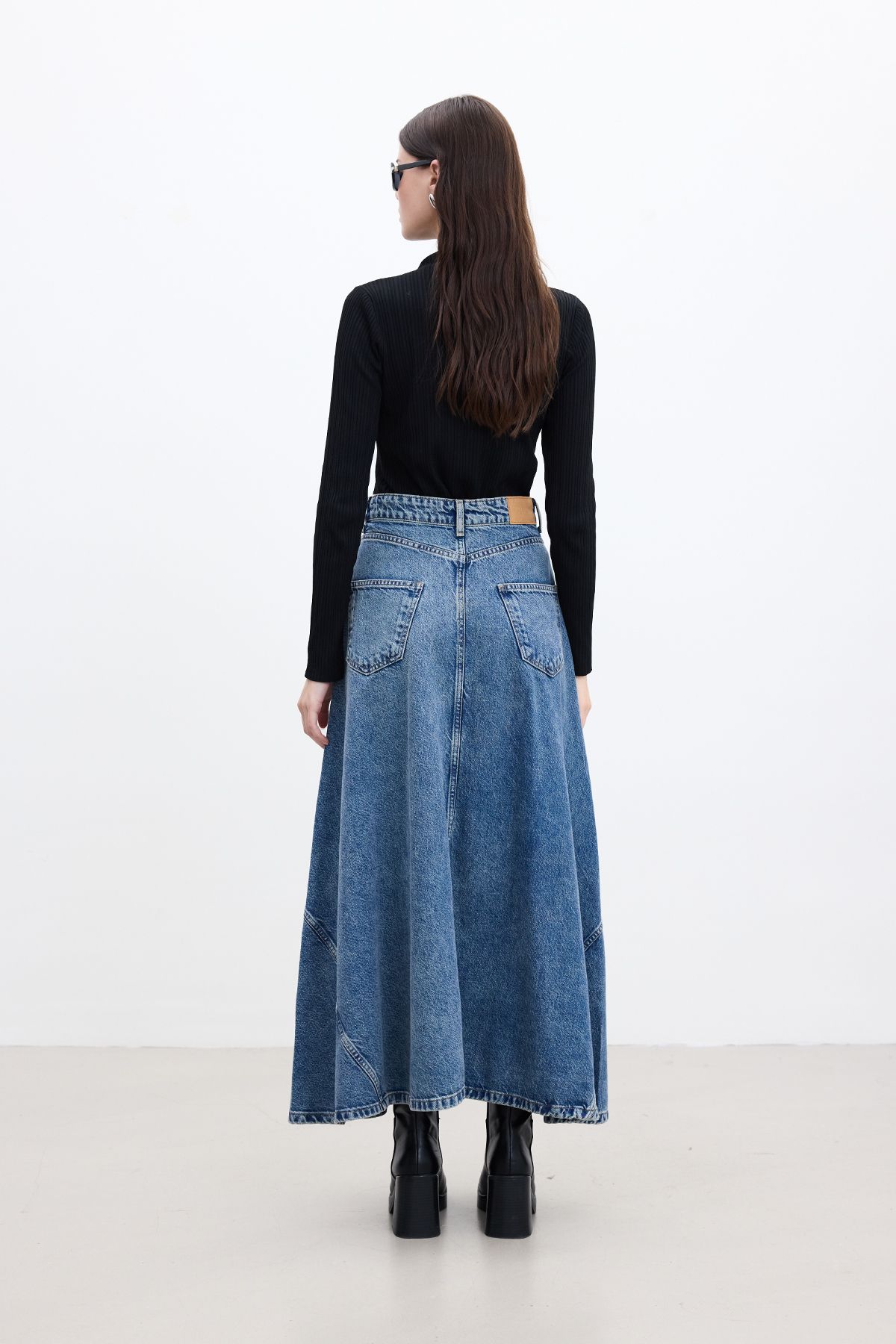 Manuka-Blue Flounce Denim Skirt 5