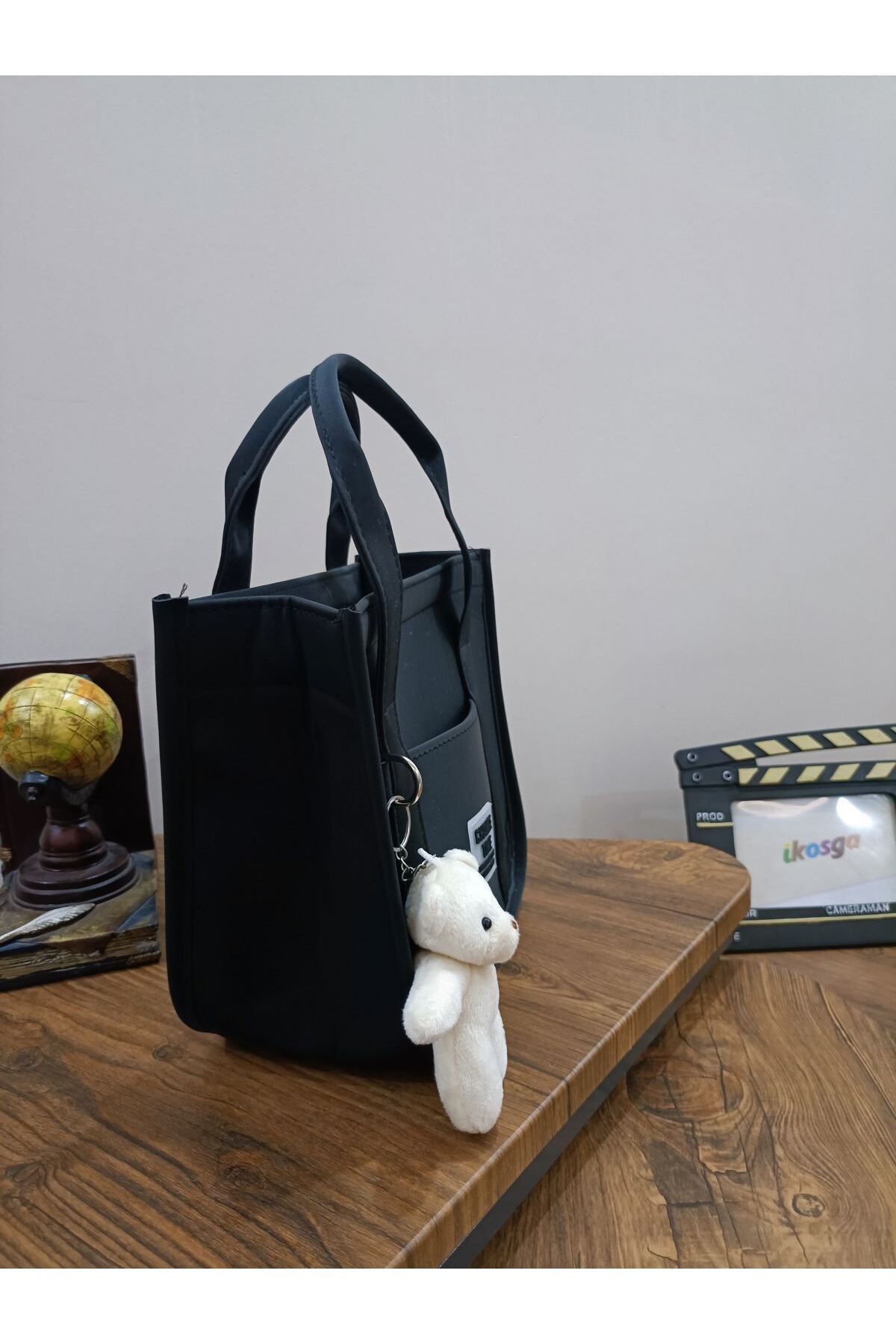 ikosga-Shoulder and Arm Bag with Bears and Adjustable Strap Width: 24 cm Size: 21 cm 2