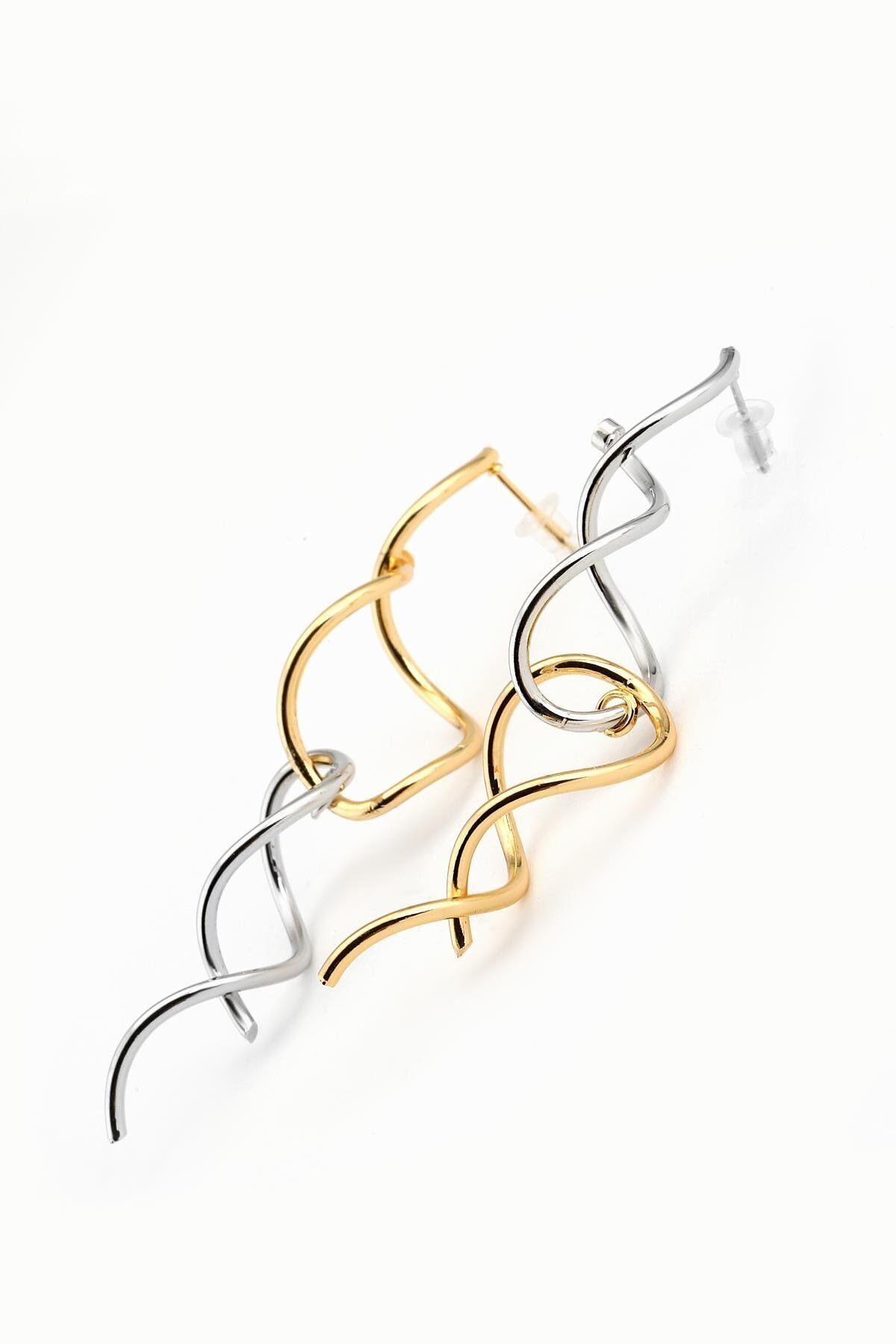 SUP-Design Model Twist Steel Earrings 1