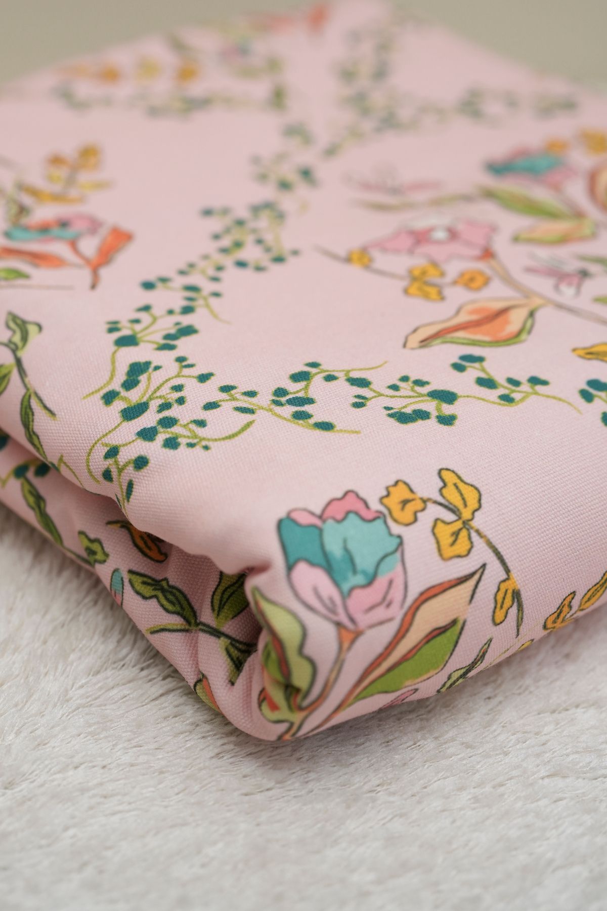 Tuğba Kuğu-Printed Panama Fabric (100% Cotton) |   Drawing Flowers 6