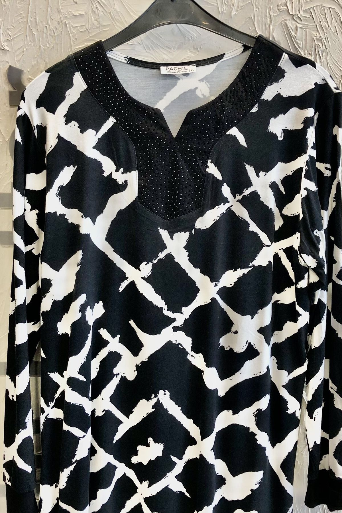 pachie-Zebra Print Plus Size Blouse with Stone Detail on Collar (Pcbb0015) 3