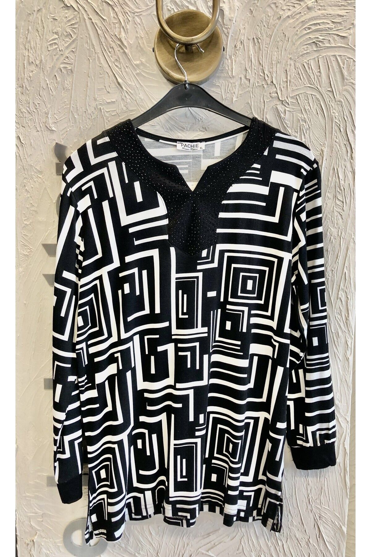 pachie-Zebra Print Plus Size Blouse with Stone Detail on Collar (Pcbb0014) 2