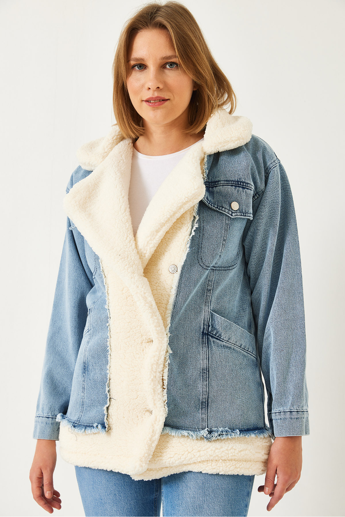 LUCCI Faux Fur Shawl Collar Denim Jacket 4