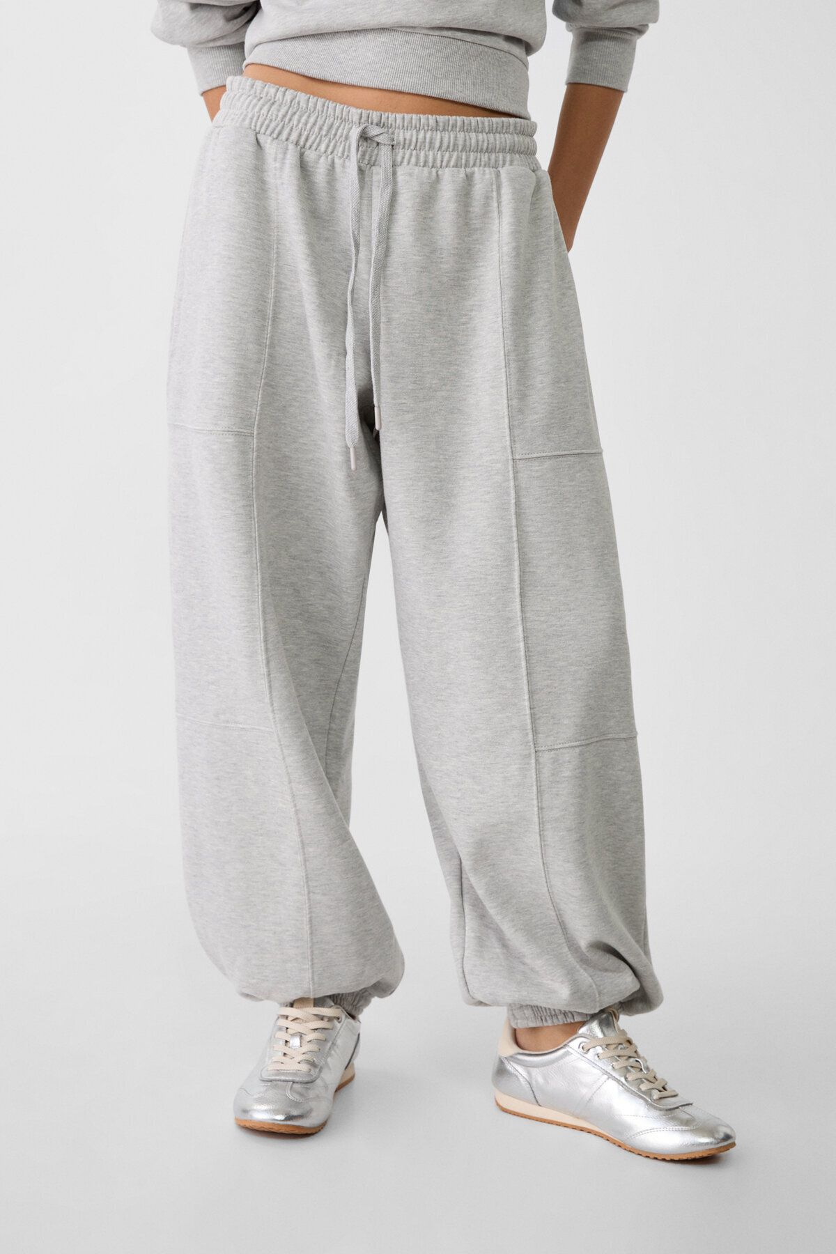 Stradivarius-Cotton Balloon Fit Jogger Pants 2