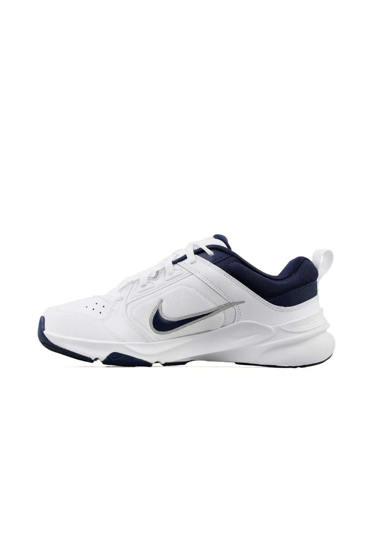 Nike Defyallday Men s Sneakers Trendyol