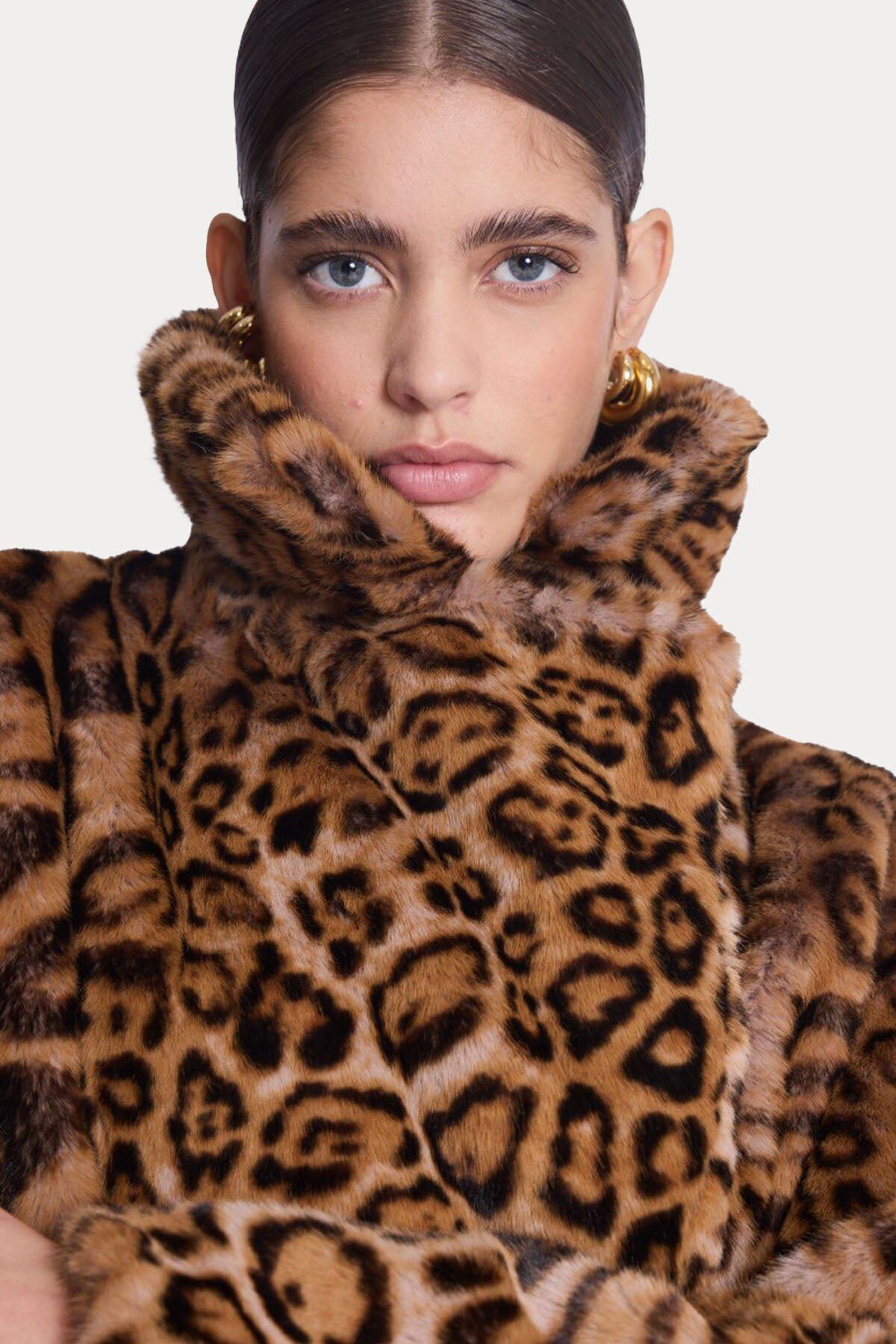Berenice-Millia Leopard Print Plush Jacket 5