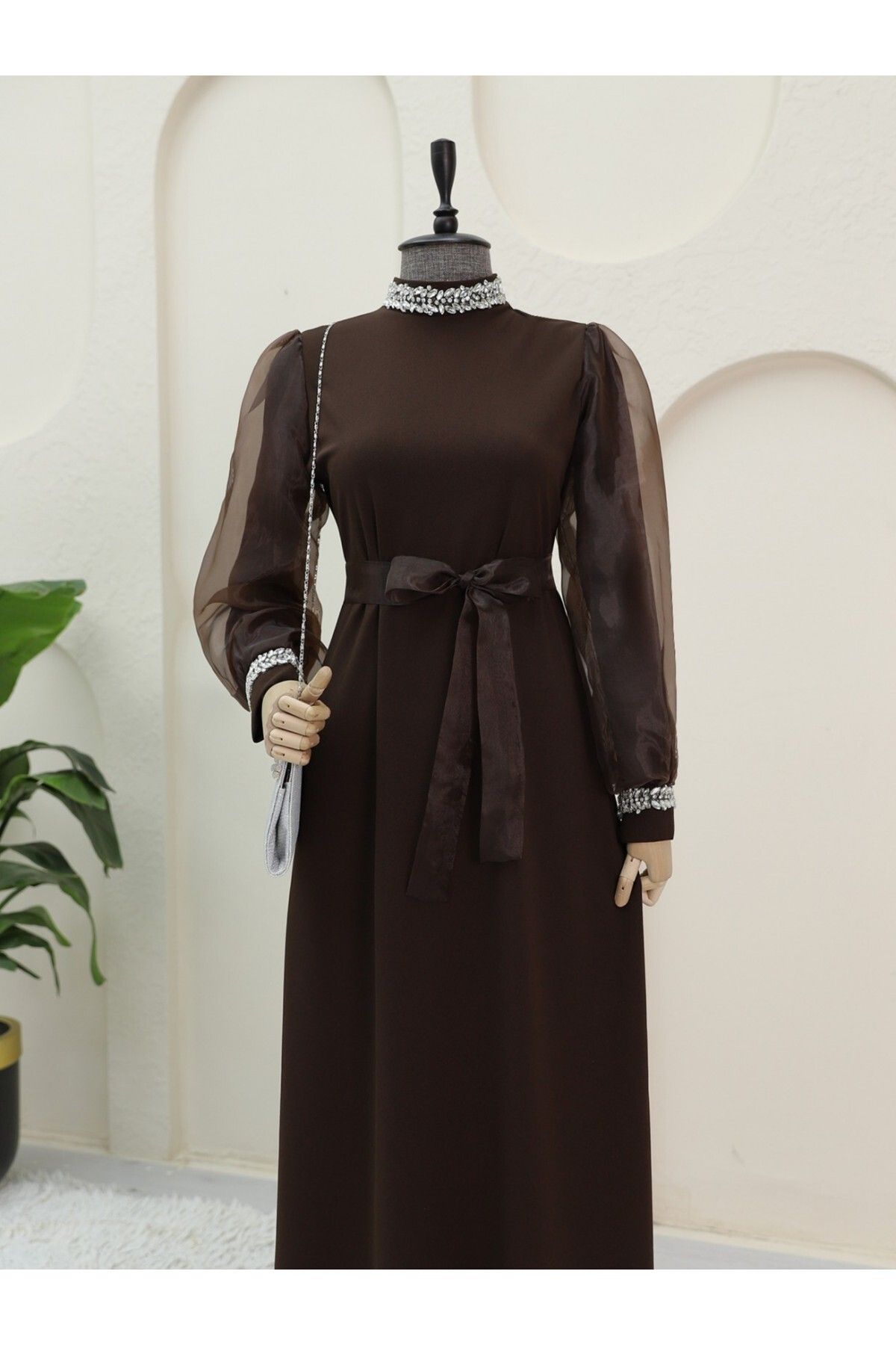 Modamorfo-Organza sleeve dress with stoned collar and sleeves and lace-up waist 1