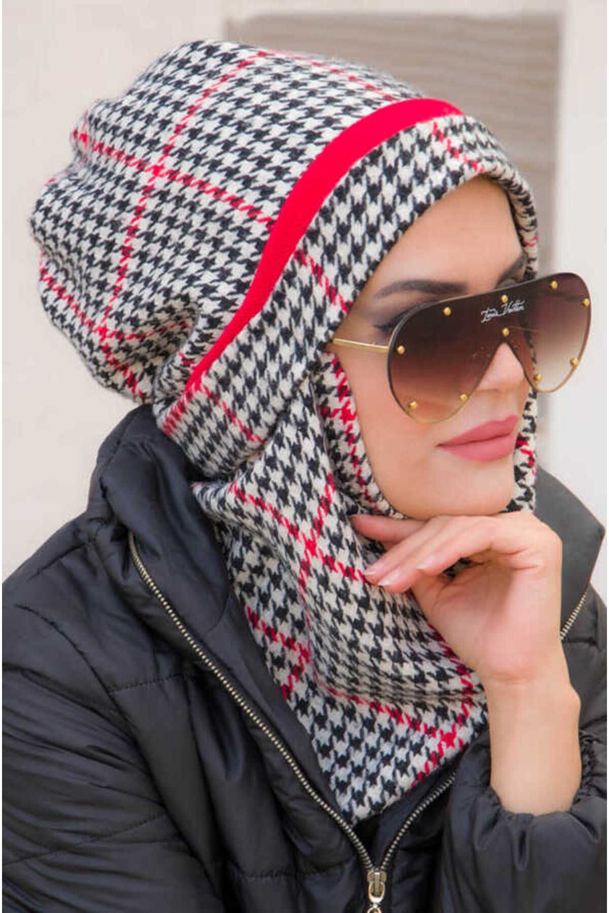 Aişe tesettür-Red Houndstooth Stamp Masked Beanie 3