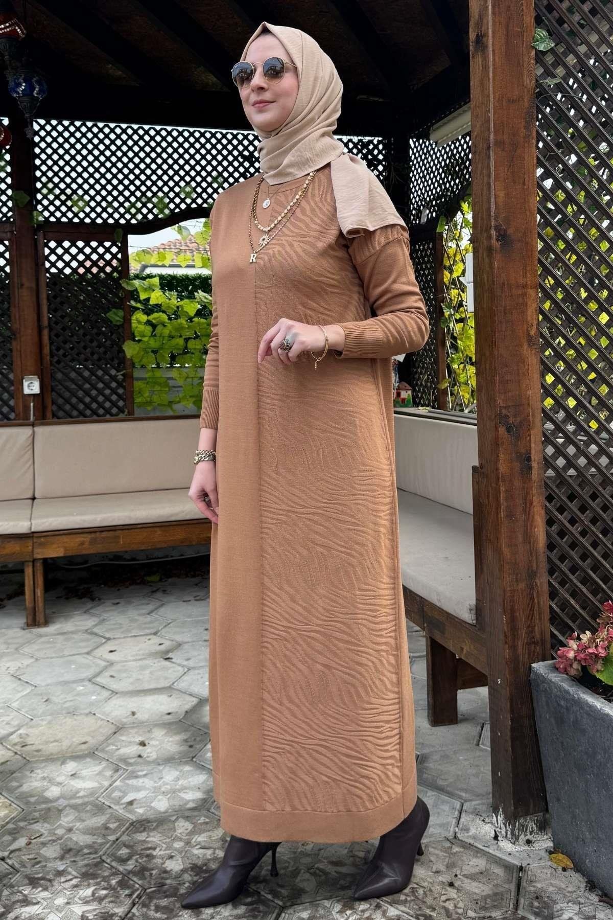 Rabia Şamlı-Camel Zebra Print Knitwear Dress 3