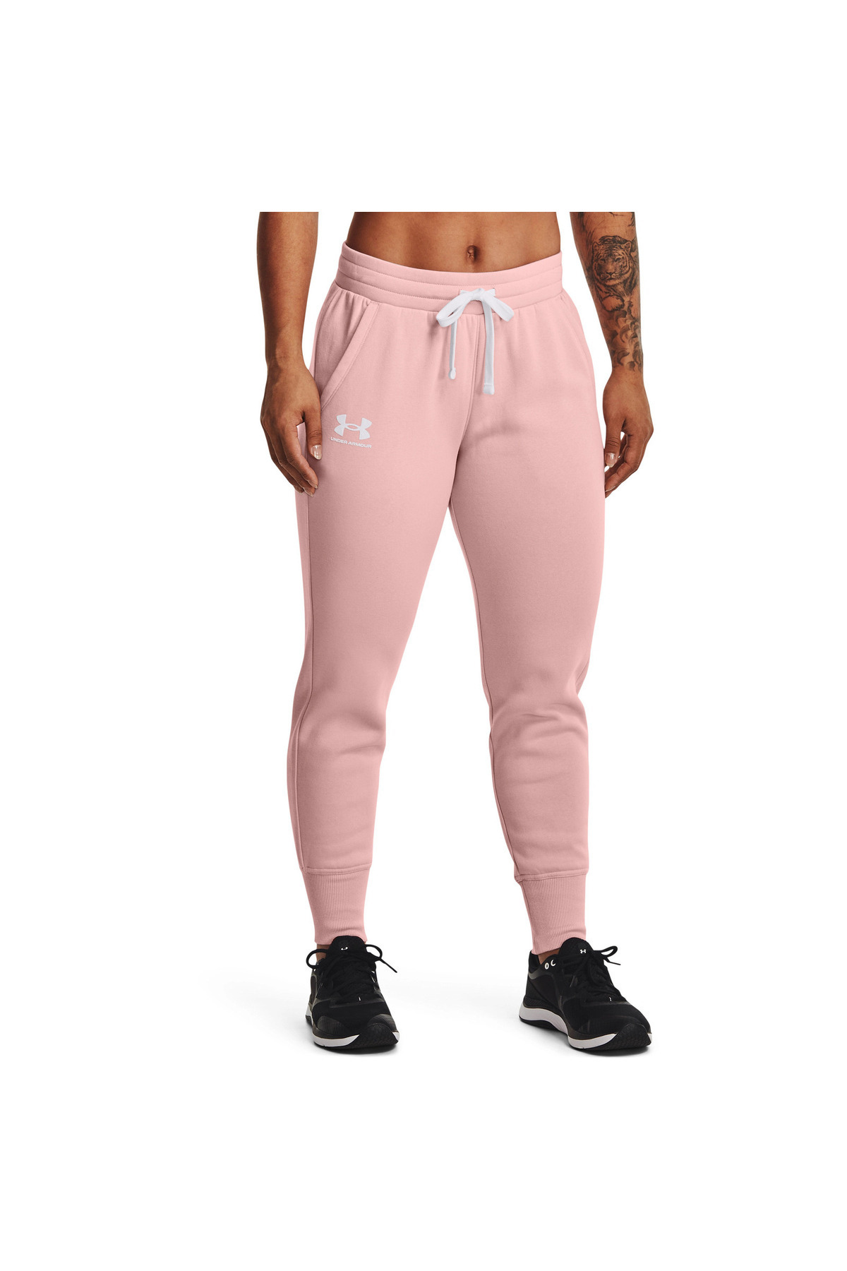 complete the look image