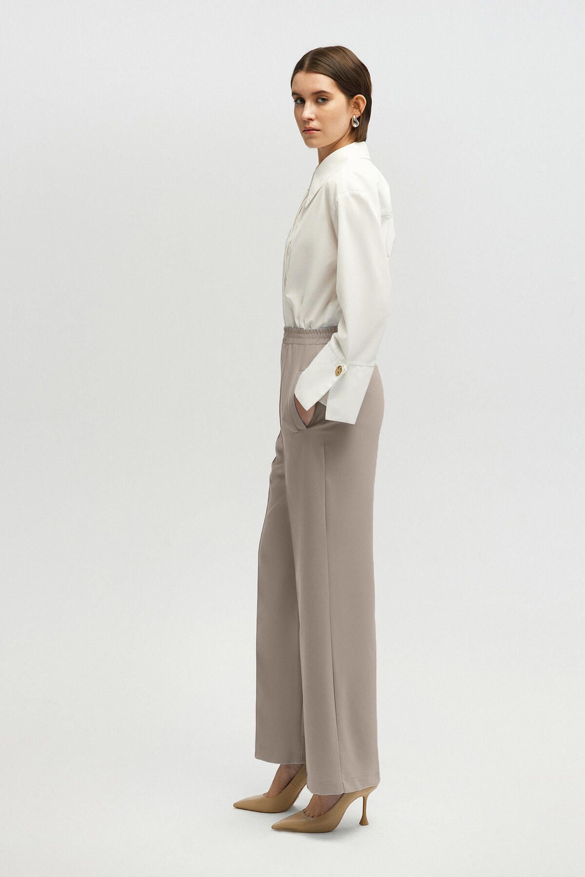 Touché Privé-Crepe Trousers - Ribbed Design 4