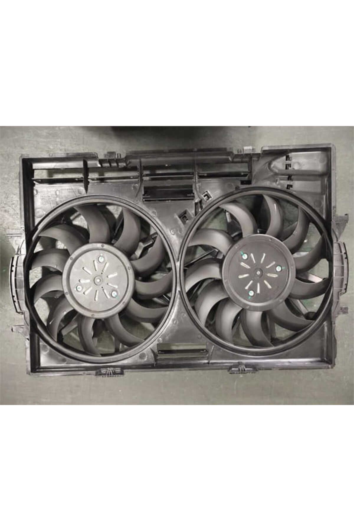 Wisco 4H0121207S1 Fan Motoru Davlumbazlı 400 Mm-400 Mm-4 Fıs-600W-600W Audi A5 A6 A8 S8 3.0 L 13-