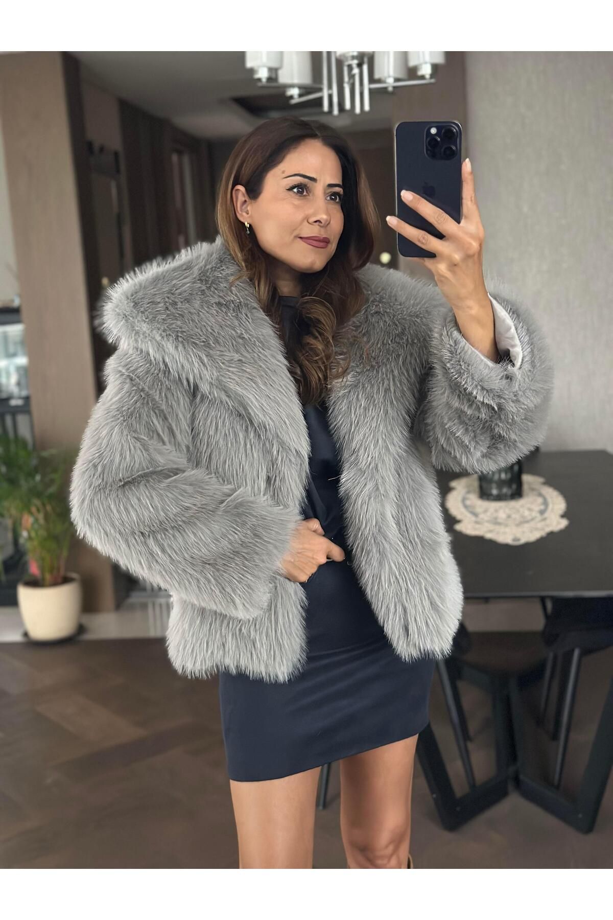 Forlady4 Gri Kısa Boy Lolita Kadın Kürk Mont