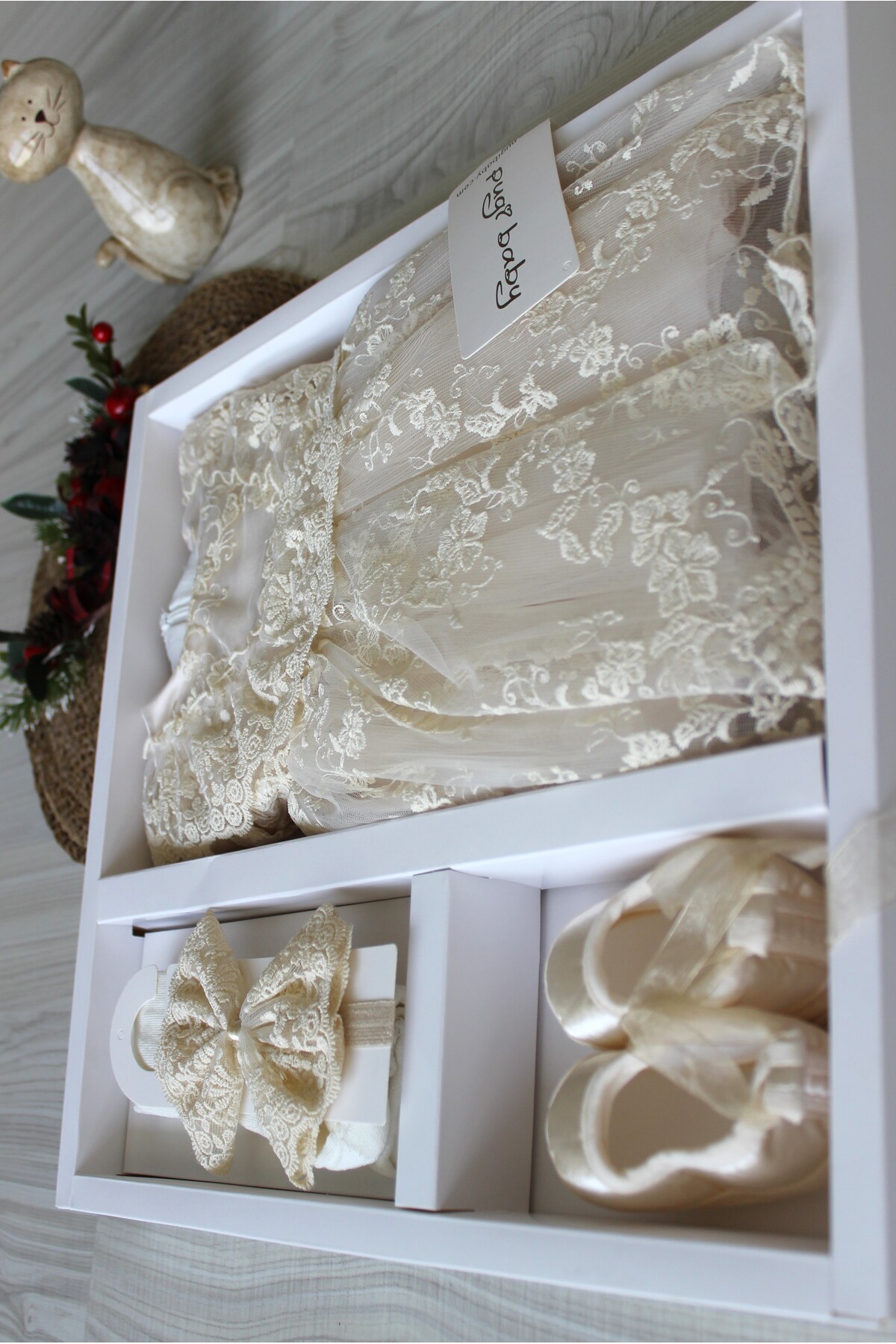 Pugi Baby Barbosa Orkide Kız Bebek Güpürlü Elbise Yenidoğan Lüx Elbise Seti - Hastane Çıkışı Ve Mevlütlük fotoğrafı 3 (önizleme)