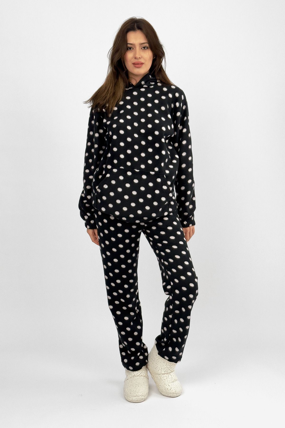 Betimoda-Winter Women's Pajamas Set - Fleece Black and White Polka Dot with Waist Hood and Elastic 4