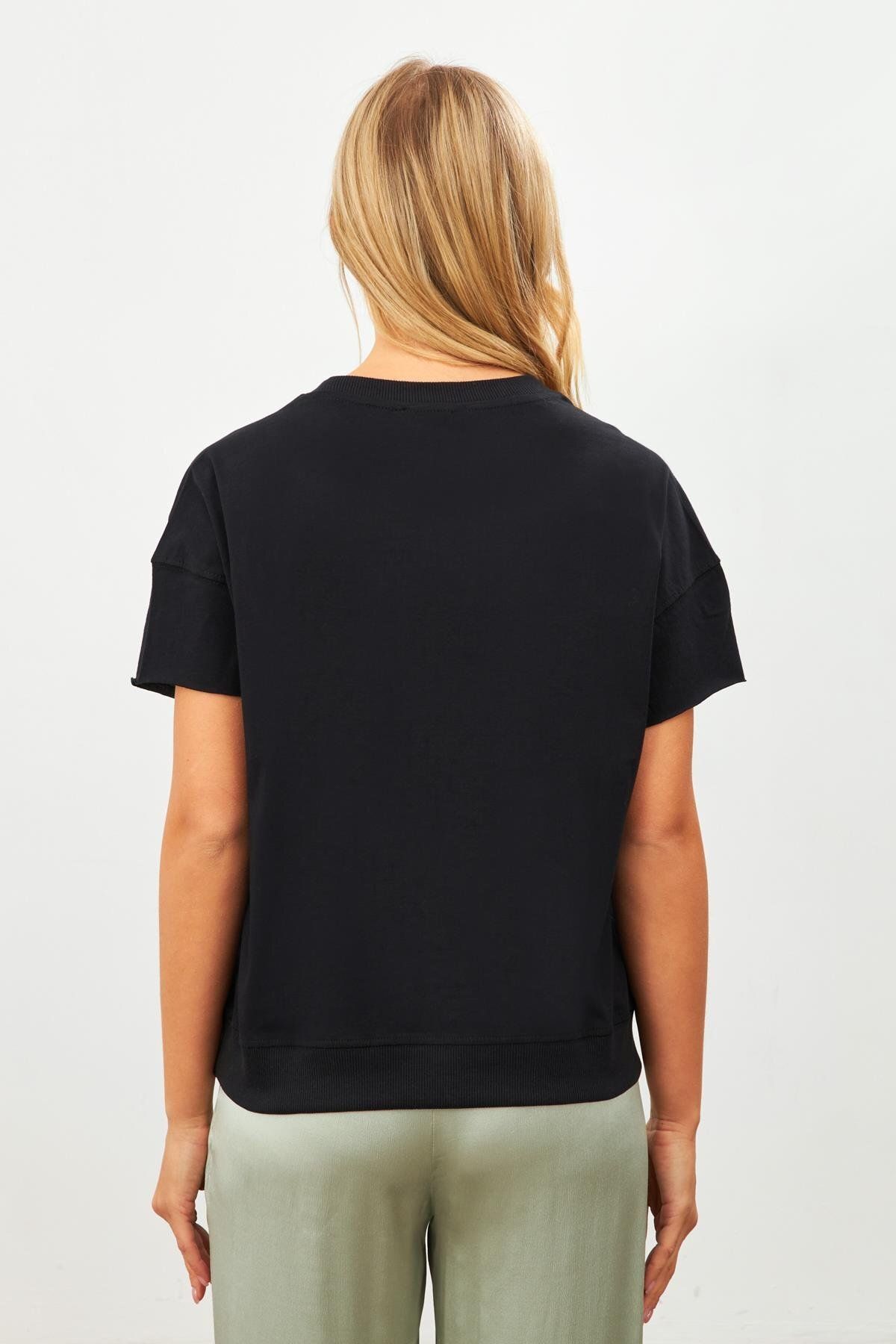 Setre-Black Print Detailed Crew Neck T-Shirt 3