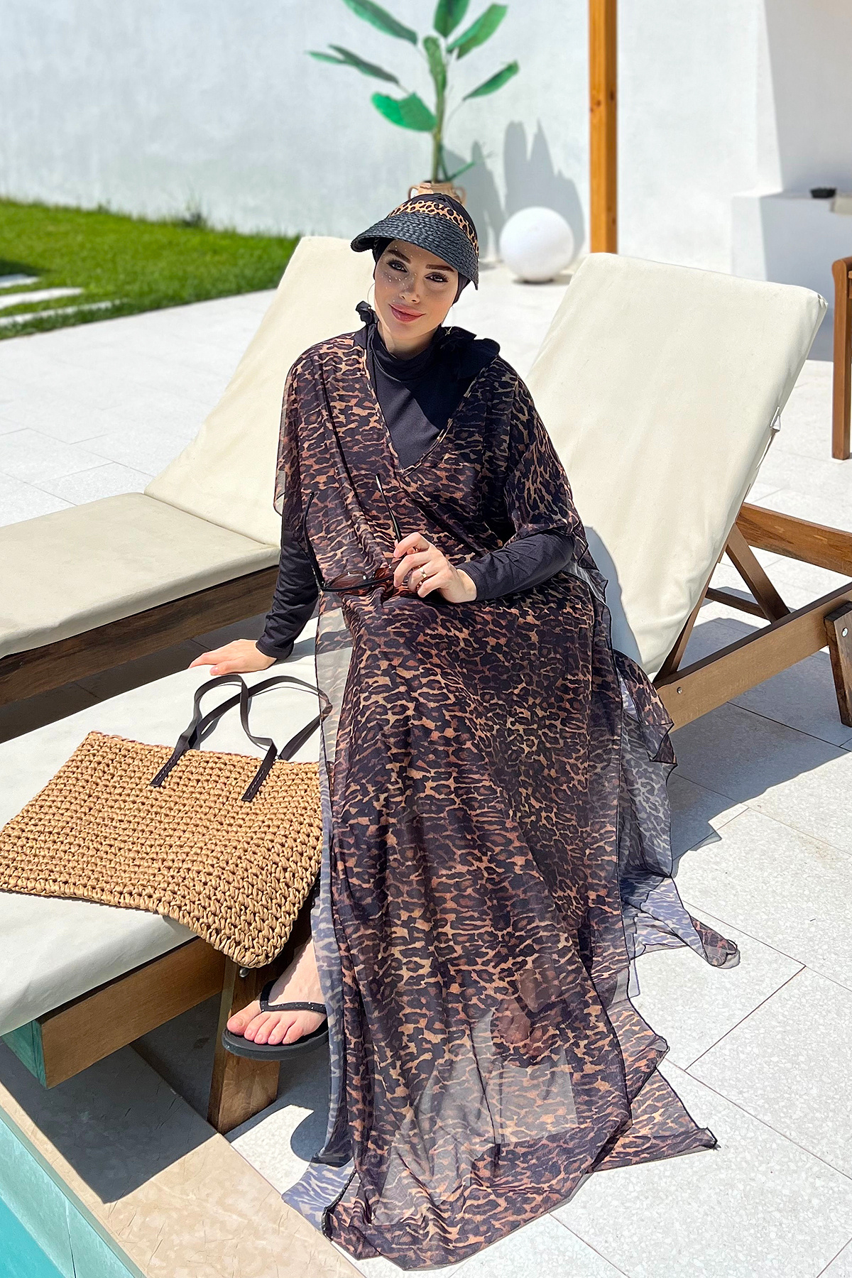 Remsa Mayo-Leopard Patterned Color Hijab Pareo - 430-313 Model 3