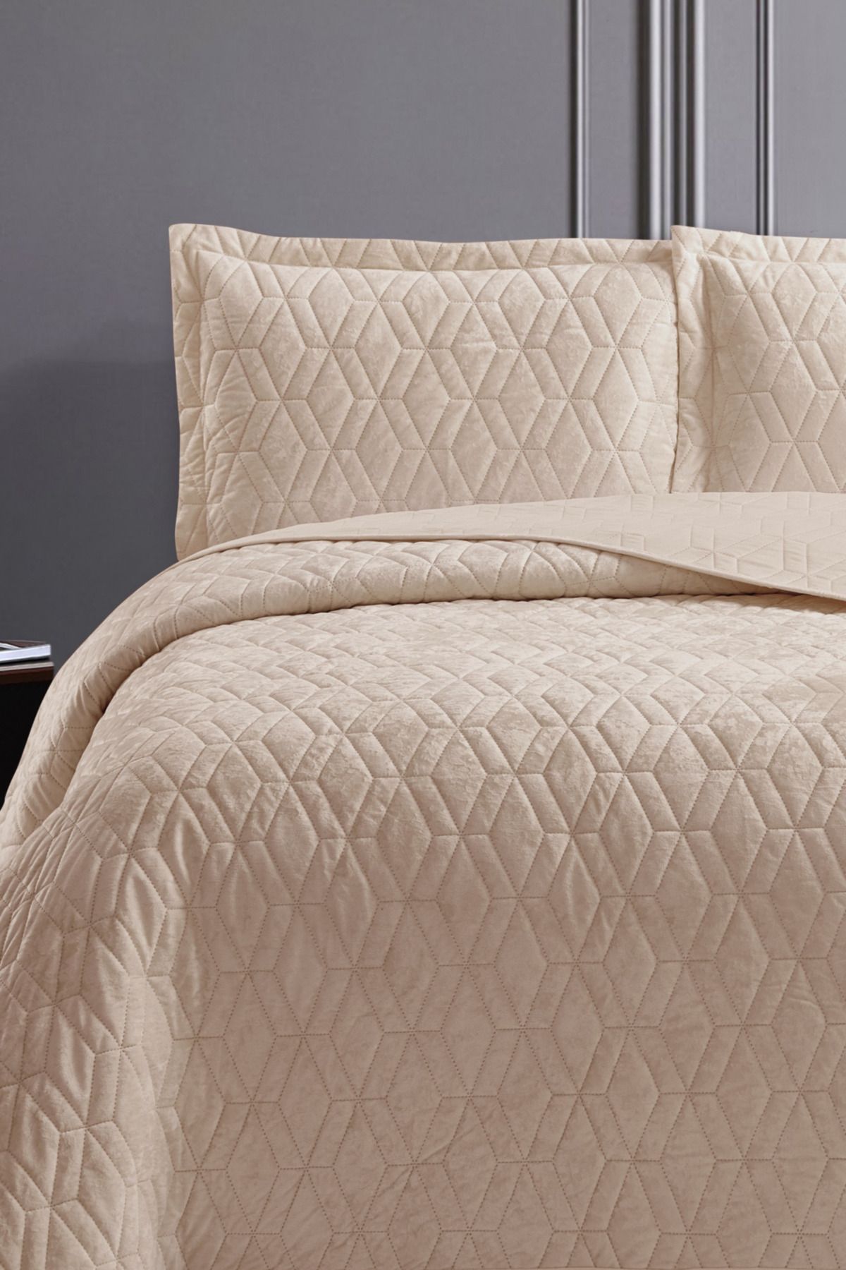 Royal Home-طقم مفرش سرير مزدوج مخملي من تينا 1