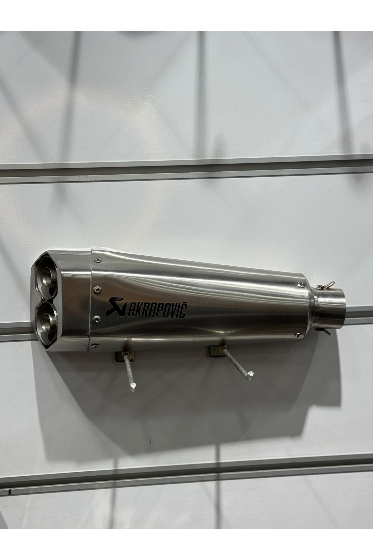 Akrapovic Çift Çıkış Üniversal Egzoz-Silver