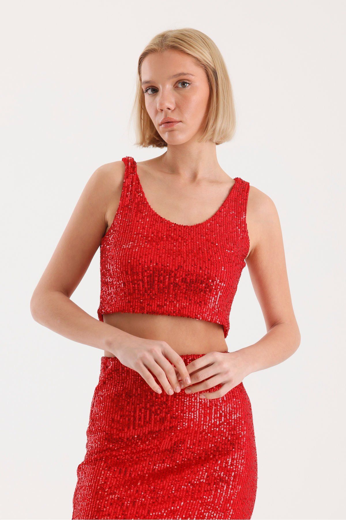 soBasic-Red Crop Blouse - Sequin, Stretchy and Lined, U-Neck, Thick Sling - L Length 5