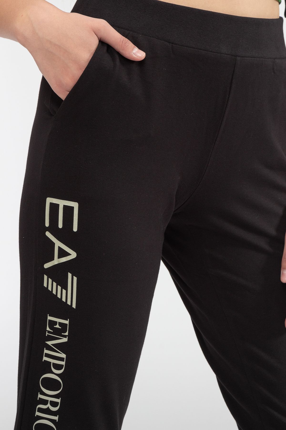 EA7-Pantaloni de trening pentru femei - Model 8ntp85tjcqz 8