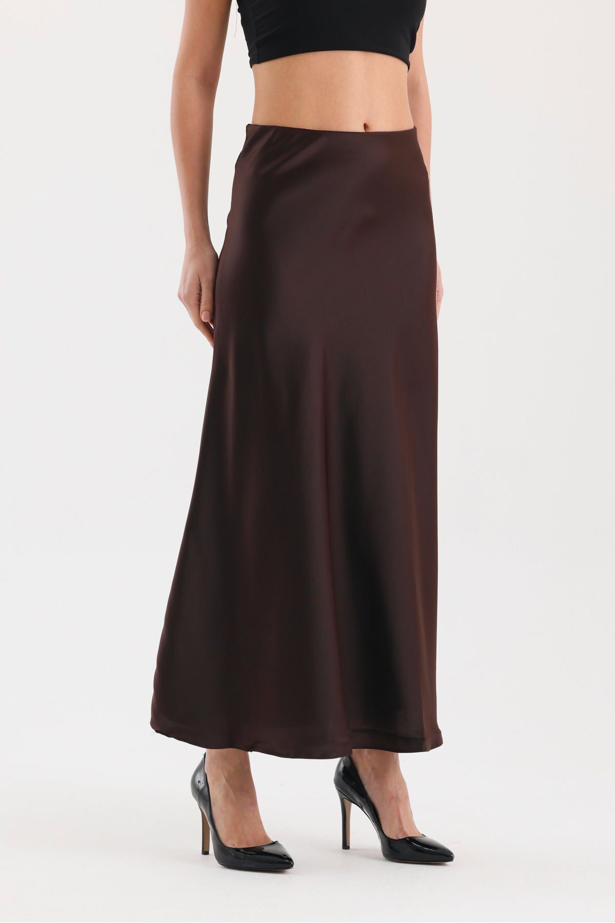 soBasic-Satin Fabric with Elastic Waistband Mid Waist Midi Skirt-M - Brown 2