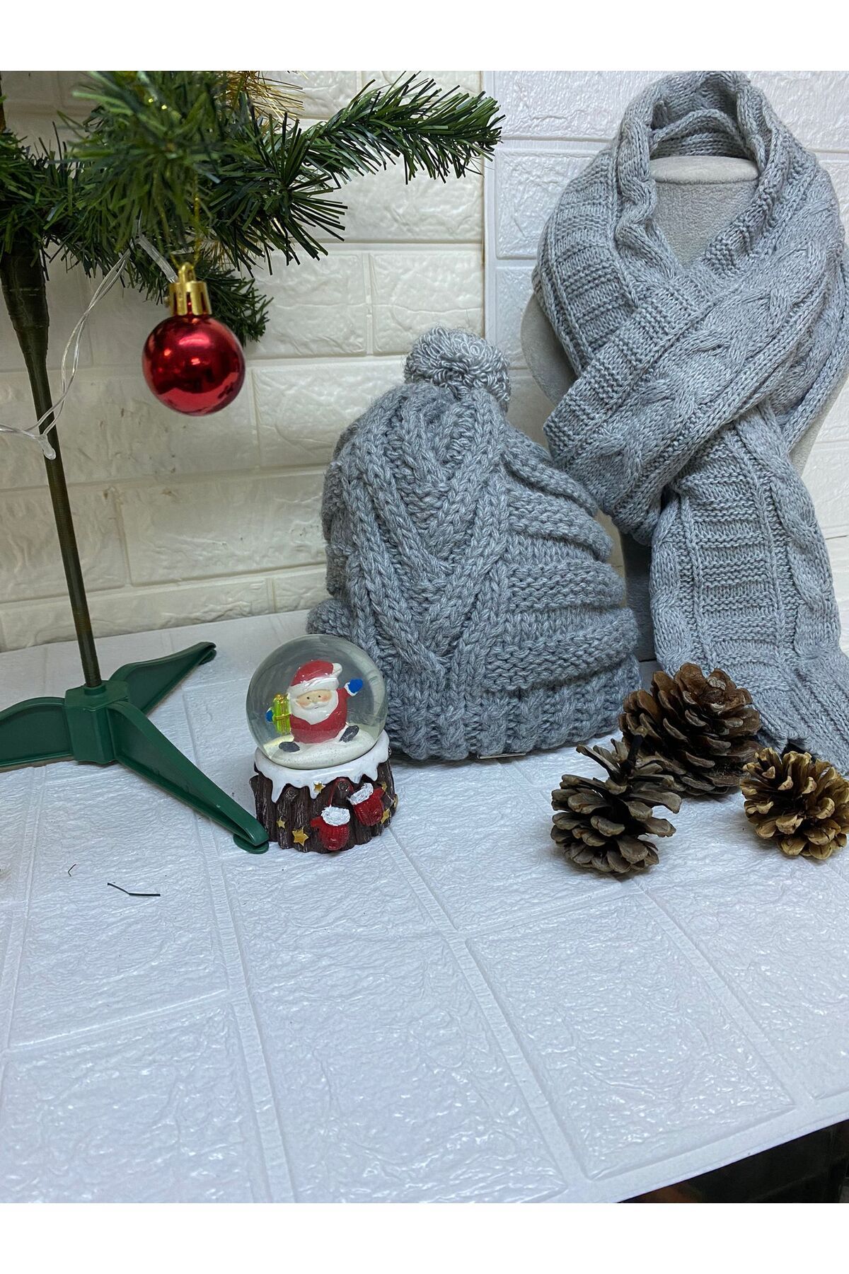 sema aksesuar-New Year's Christmas Gift - Pompom Knitwear Beanie Hat and Scarf Set of 2 2