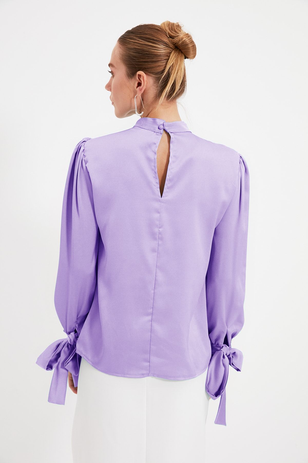 Trendyol Collection-Bluză țesătă cu detaliu de legare liliac TOFAW19FG0082 4