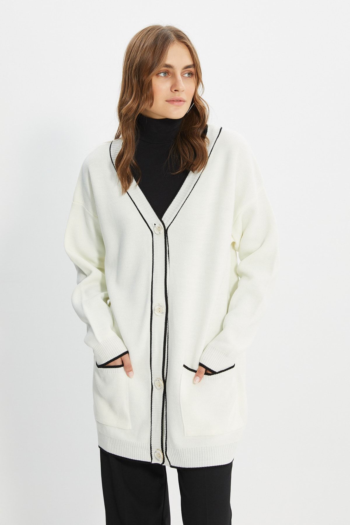 Trendyol Modest Cardigan - Ecru - Relaxed fit