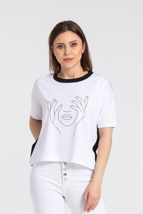 Kadın Krem Yüz Baskılı Pamuklu T-Shirt 28016
