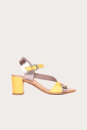 Sarı Deri Kadın Topuklu Sandalet 01WS6204