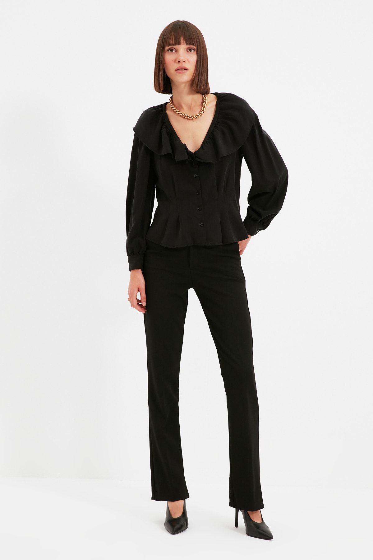 Trendyol Collection Hemd Schwarz Regular Fit Fast ausverkauft