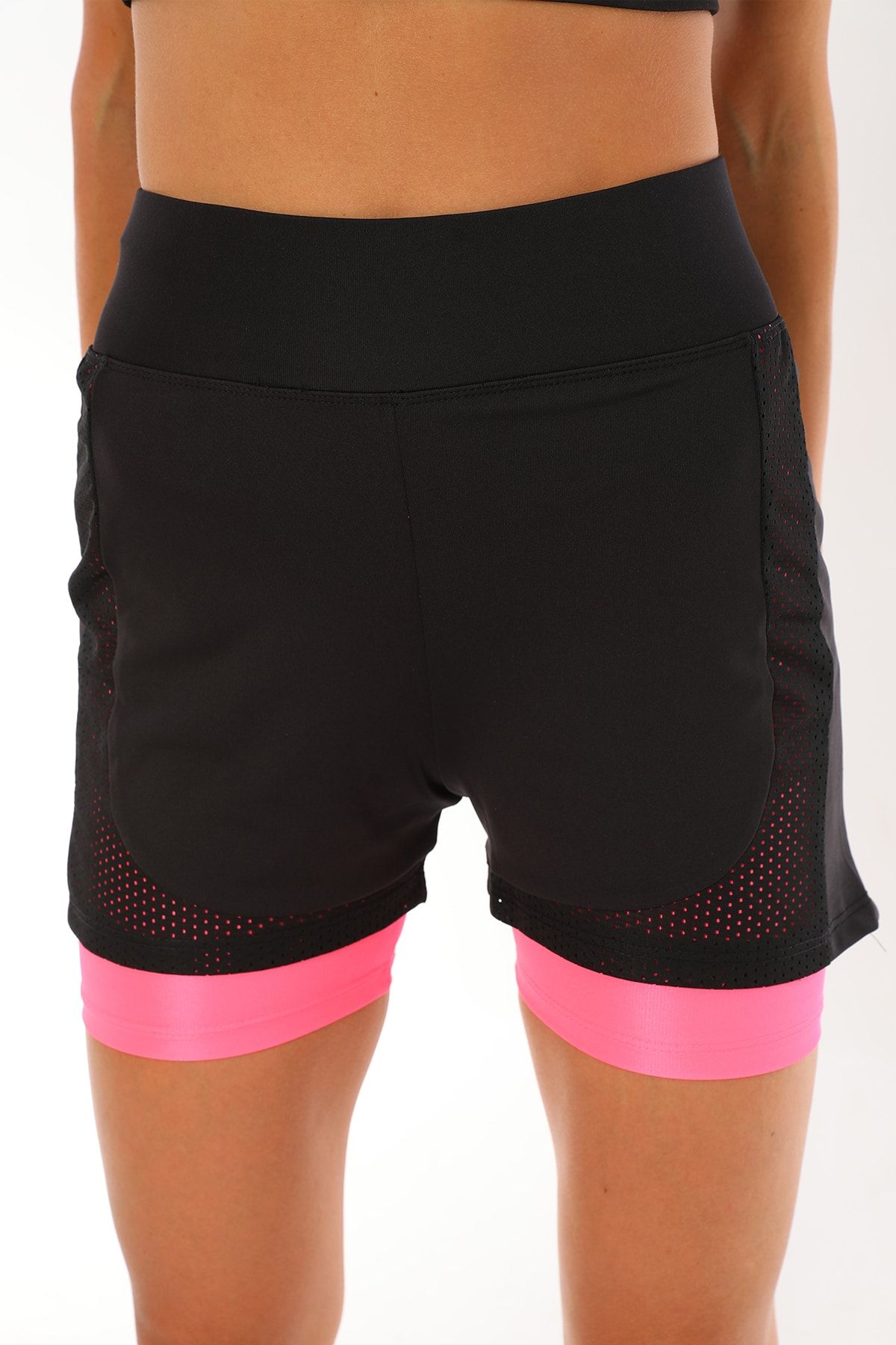 Fileli Spor Taytlı Şort