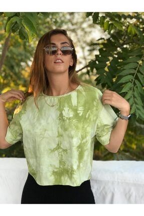 Kadın Açık Yeşil Bisiklet Yaka Batik Oversize Tshirt SUE2021004