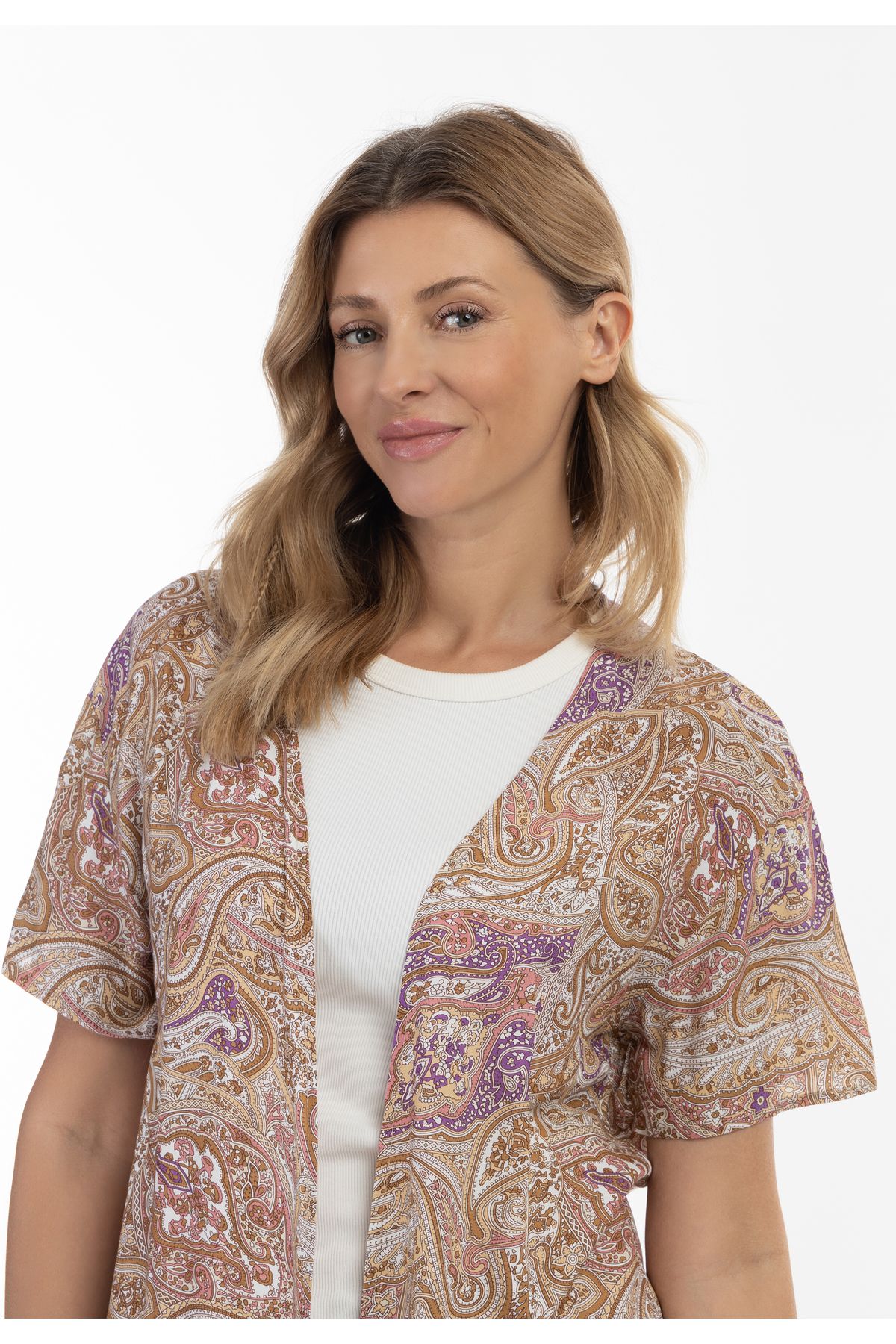 USHA-Kimonos & Kaftans 5