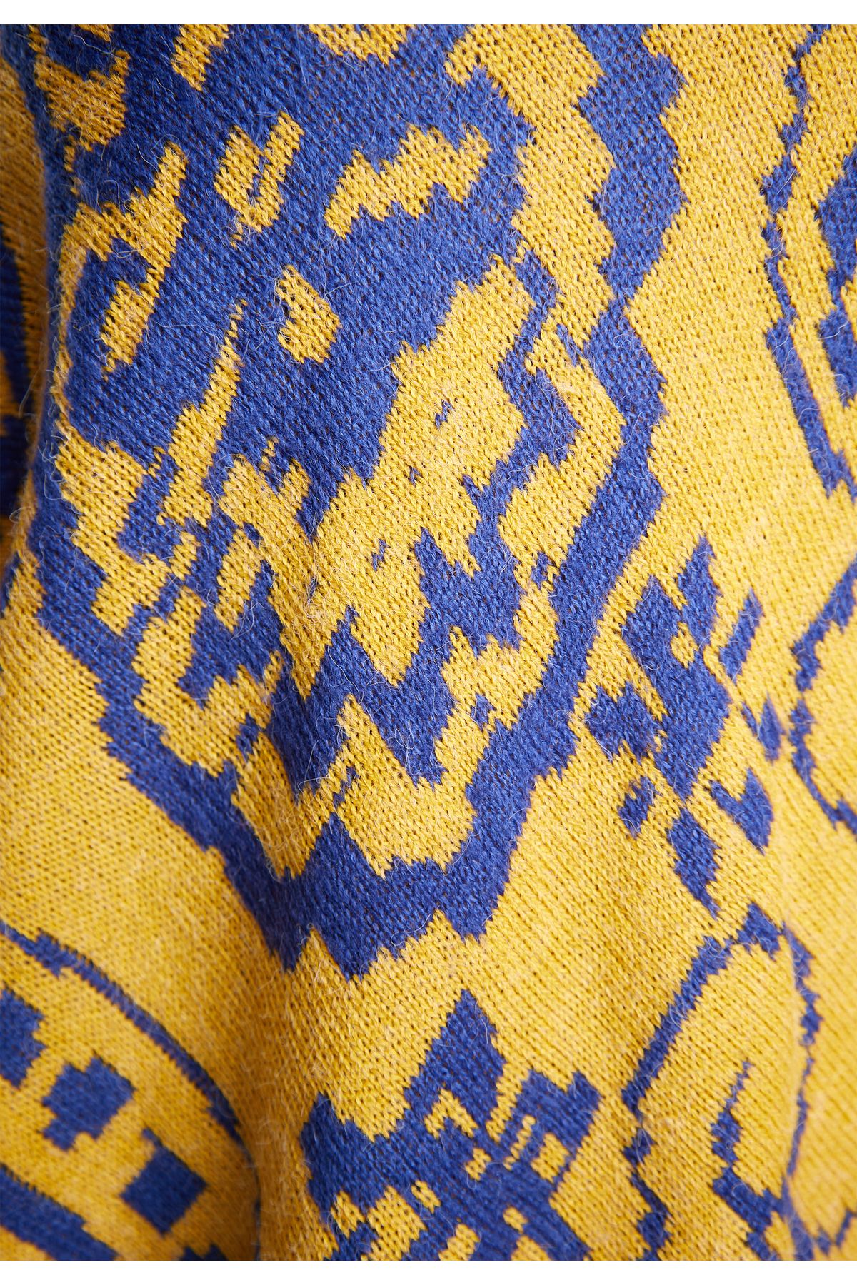 USHA-Poncho-pullover 5