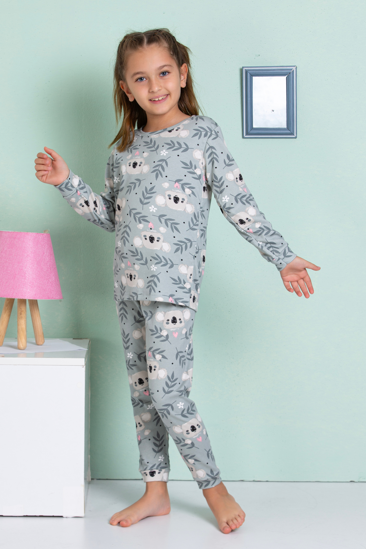 elmas kids Kız Çocuk ve Bebek Sevimli Koala Desenli Gri %100 Pamuklu Pijama Takımı fotoğrafı 2 (önizleme)