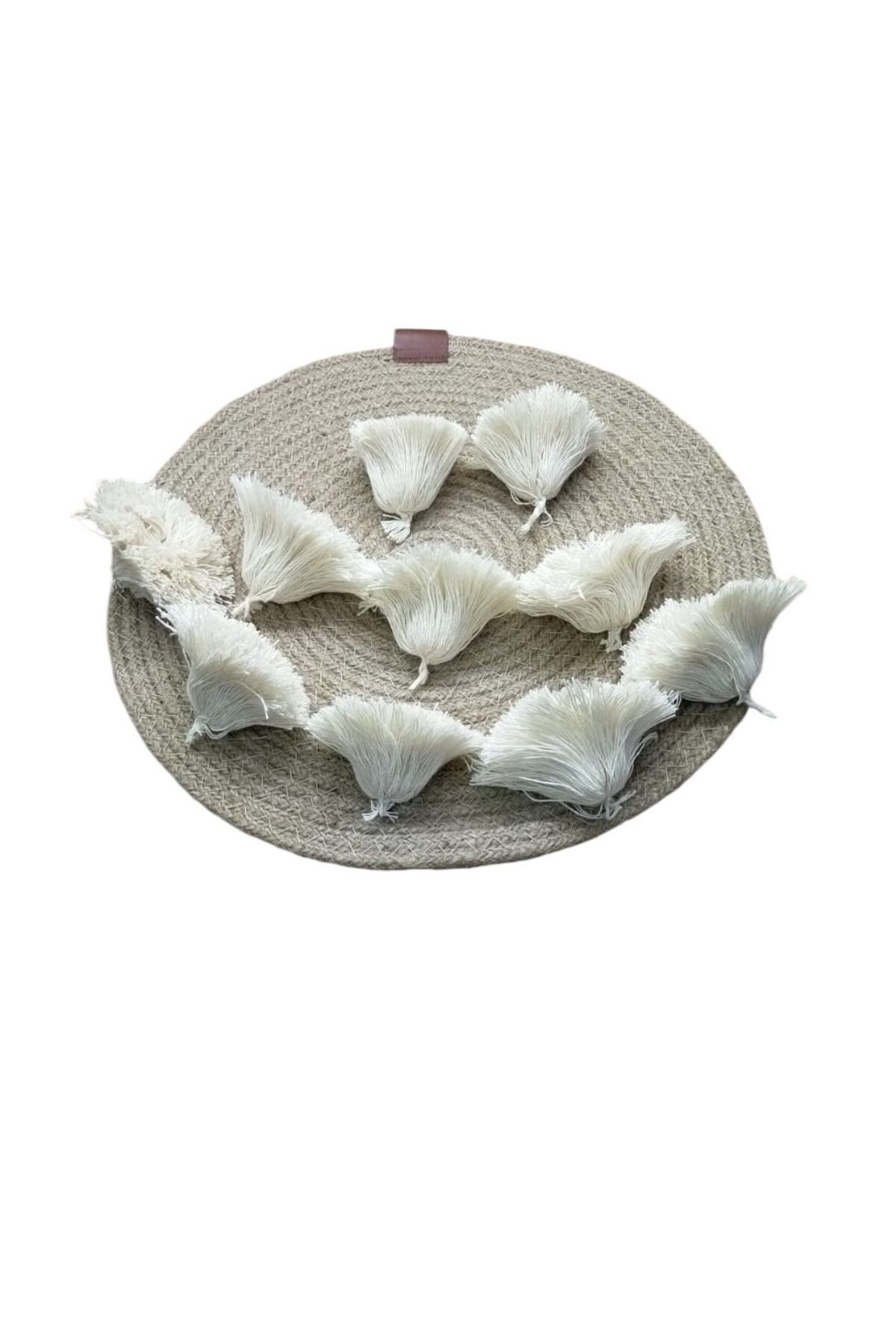 C&A&B KUZEY AVİZE-C&A&B Hobby Entertainment Supplies - Handmade Macrame Ecru-Cream Pompom 10 cm 10 Pieces 2