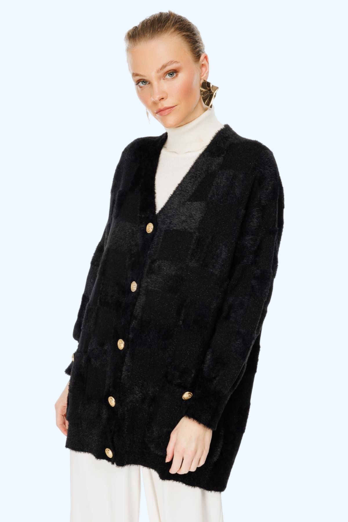 Ghisa-Angora Knitwear Cardigan 1