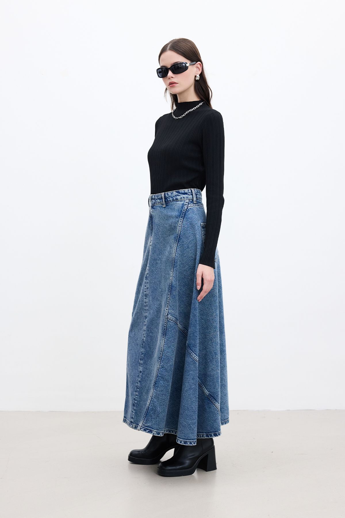 Manuka-Blue Flounce Denim Skirt 4