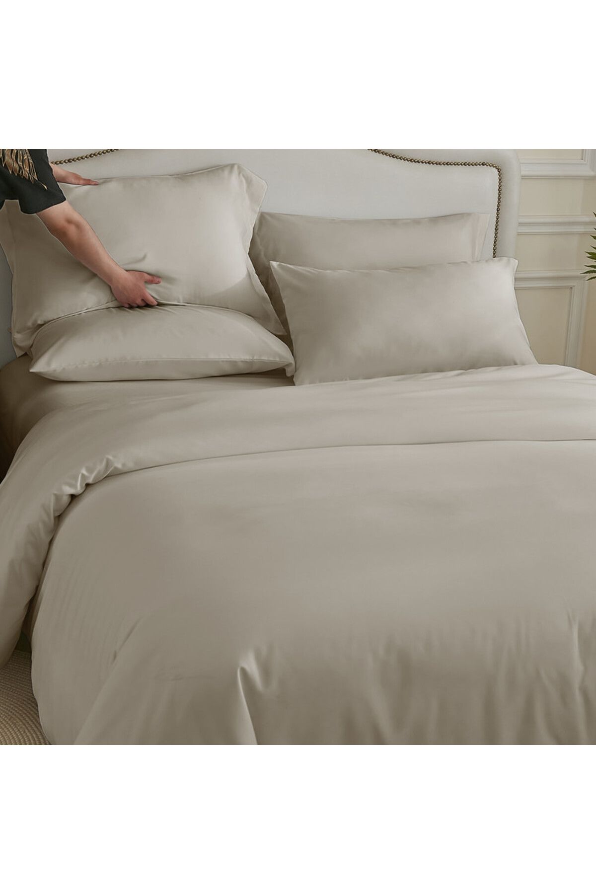 Donetella-6-Piece Solid King Size Duvet Set 240x260 cm, Filler Not Included 5